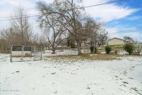 $259,900 | 633 Shamrock Avenue, Knoxville, TN 37917