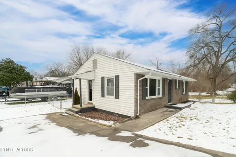 $259,900 | 633 Shamrock Avenue, Knoxville, TN 37917