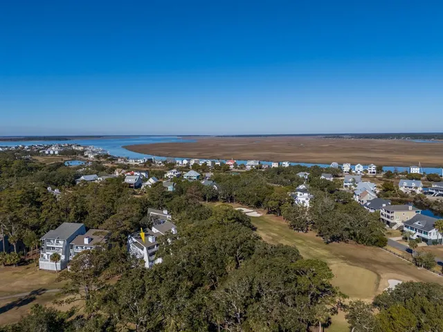 $265,000 | 279 Driftwood Lane, Edisto Beach, SC 29438
