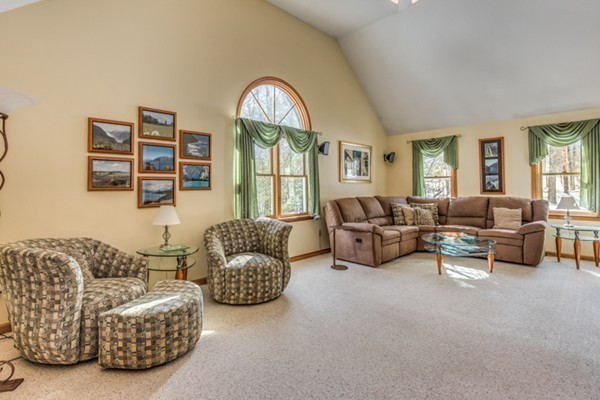 83 Nashoba Road Littleton, MA 01460 - Photo 18 of 30 Gallery Image 18