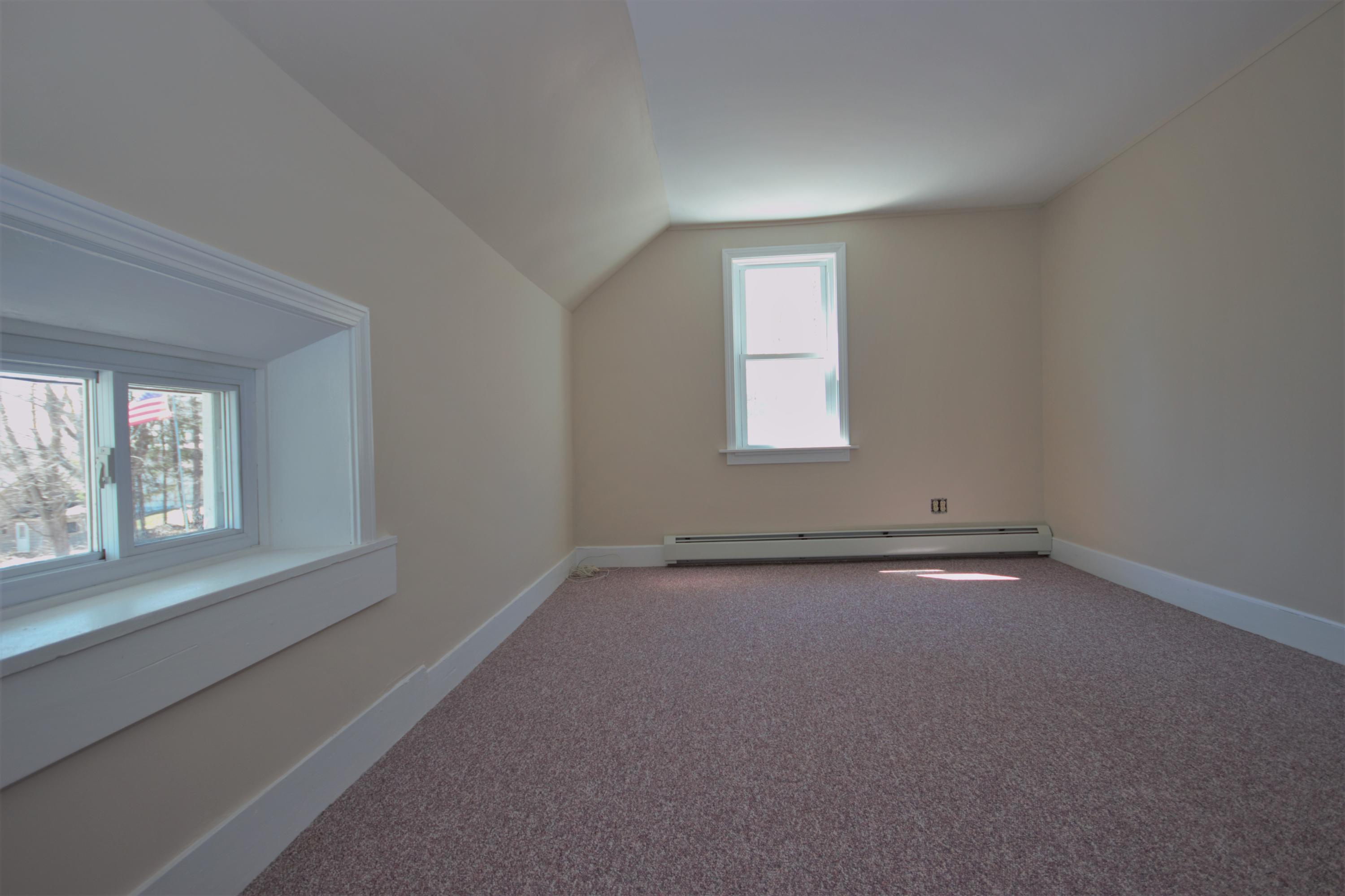 22 Rock Street Bangor, ME 04401 - Photo 37 of 40 33