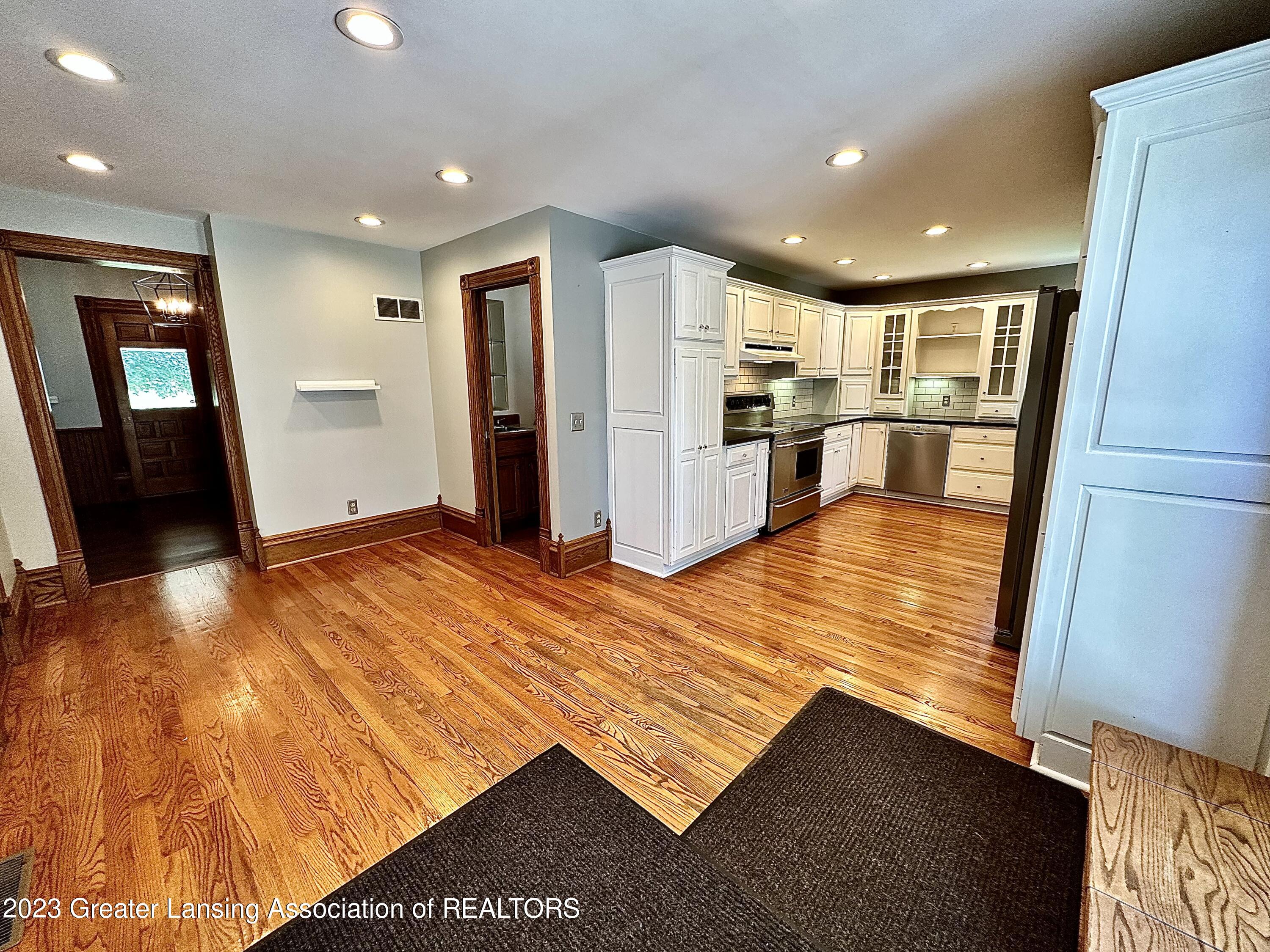 7700 Clark Road Grand Ledge, MI 48837 - Photo 8 of 68 IMG_3266