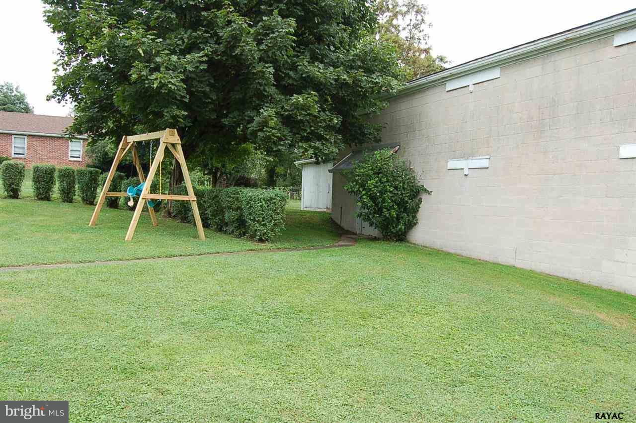 4452 Bridgeview Road Stewartstown, PA 17363 - Photo 27 of 31 Gallery Image 27