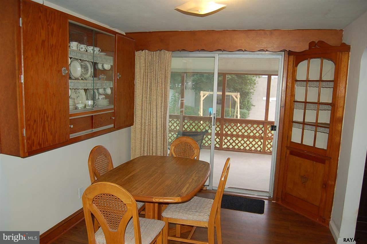 4452 Bridgeview Road Stewartstown, PA 17363 - Photo 5 of 31 Gallery Image 5