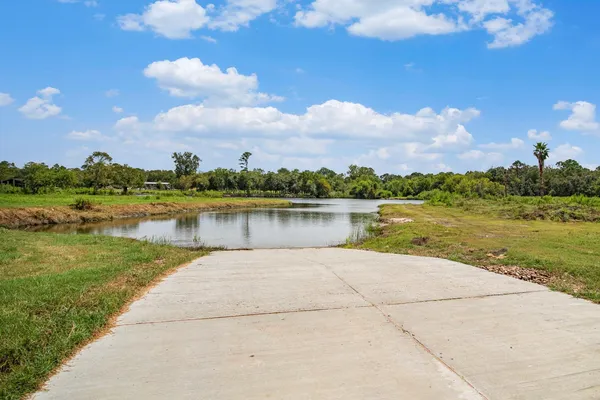 $362,400 | 4210 Leslie's Way, Dickinson, TX 77539