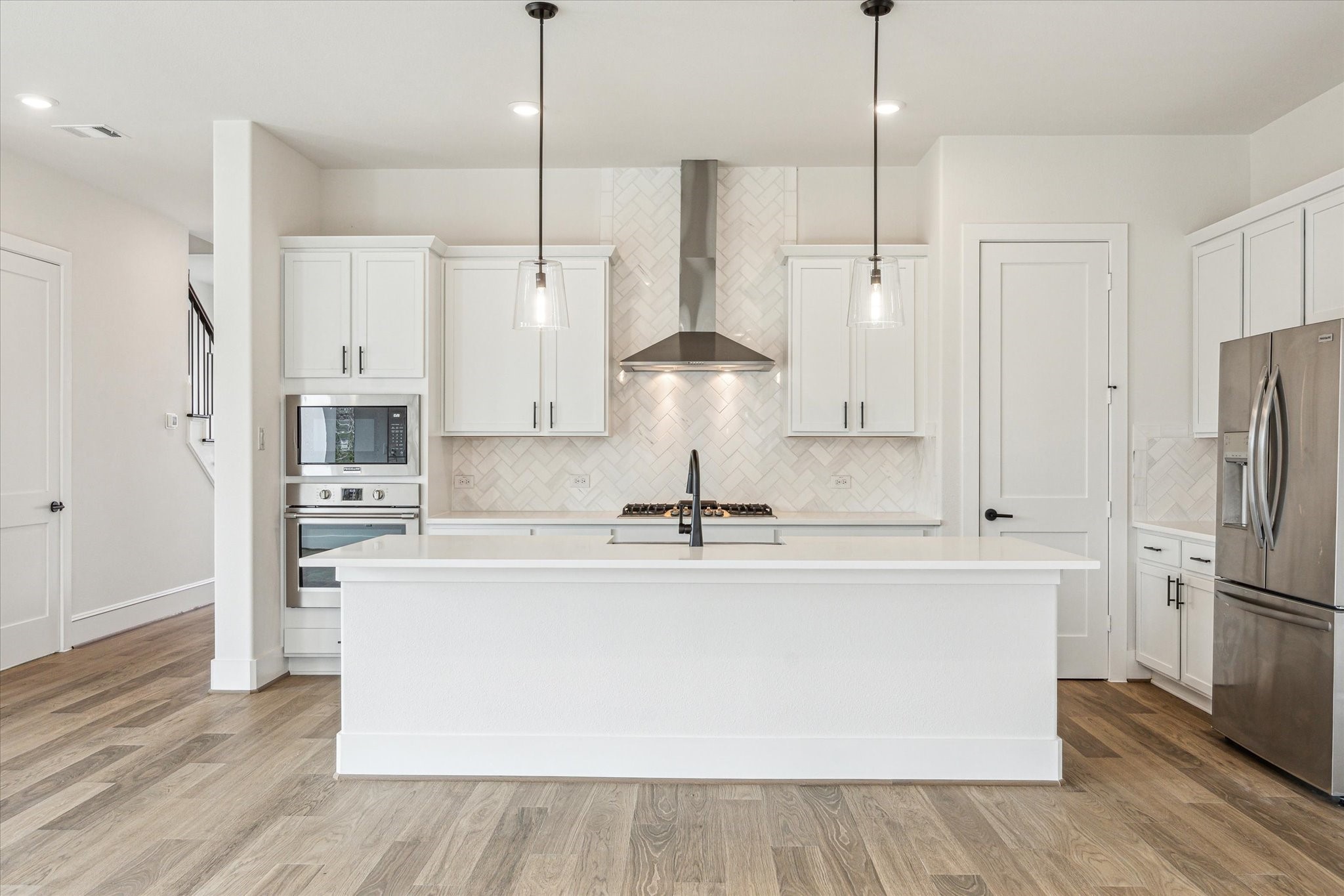 14010 Vista Reserve Place Houston, TX 77079 - Photo 4 of 31