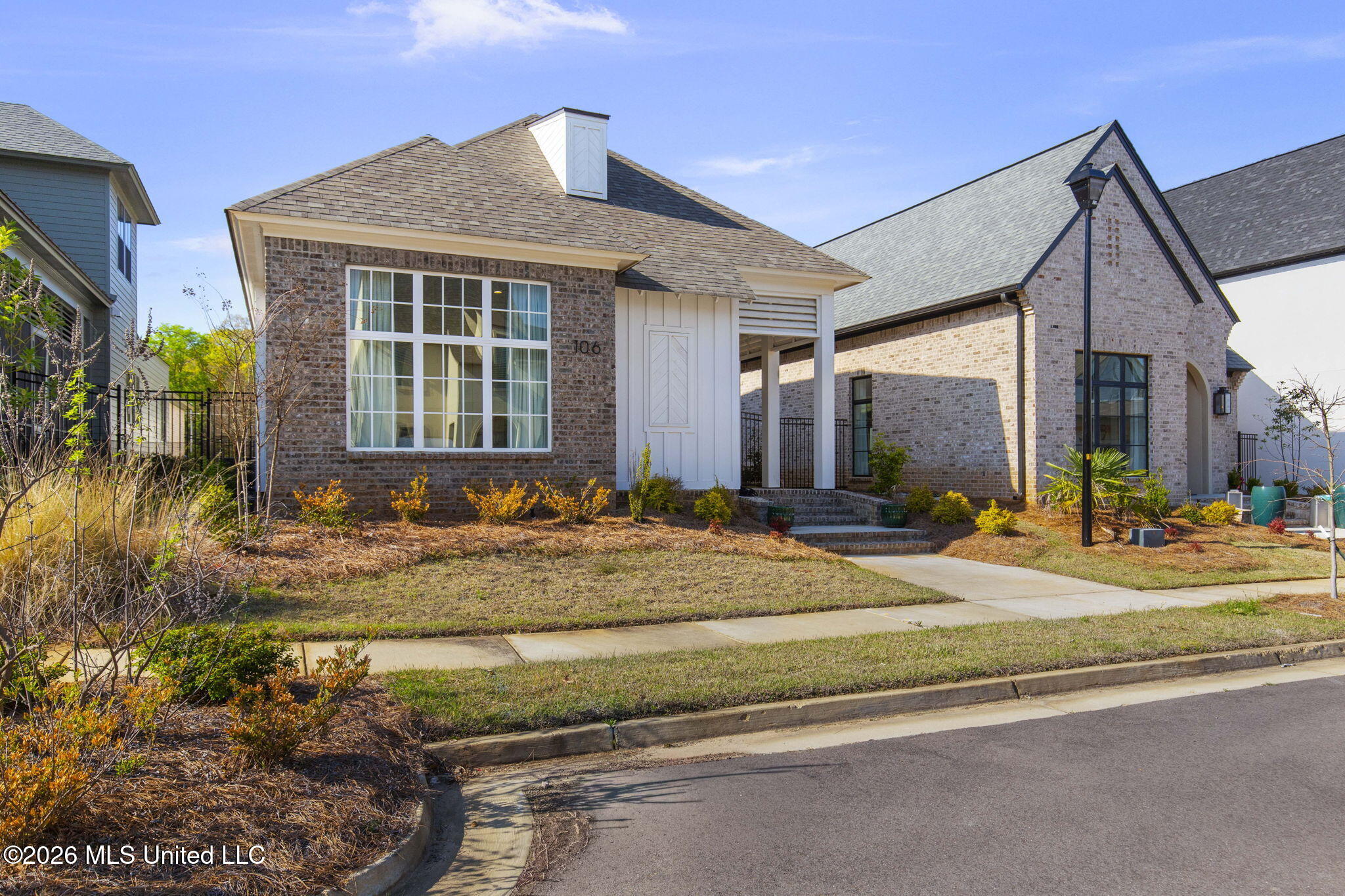 106 Water Street Madison, MS 39110 - Photo 2 of 65 2-web-or-mls-106 Water St-2