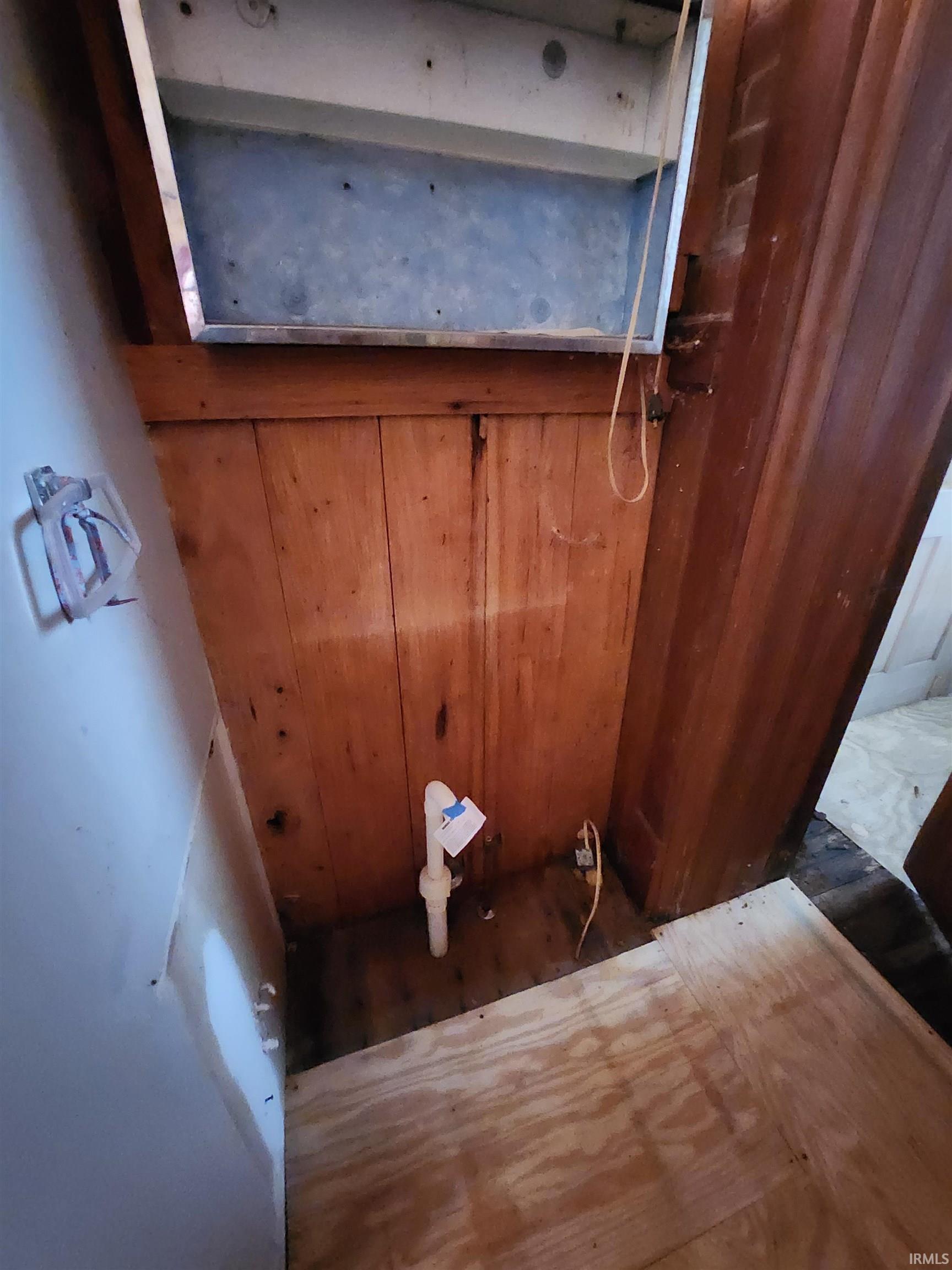 7920 Weilbrenner Road Mount Vernon, IN 47620 - Photo 13 of 36