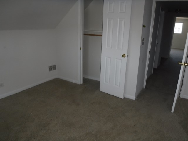 513 Pulaski Road Calumet City, IL 60409 - Photo 16 of 18 a view of a small space