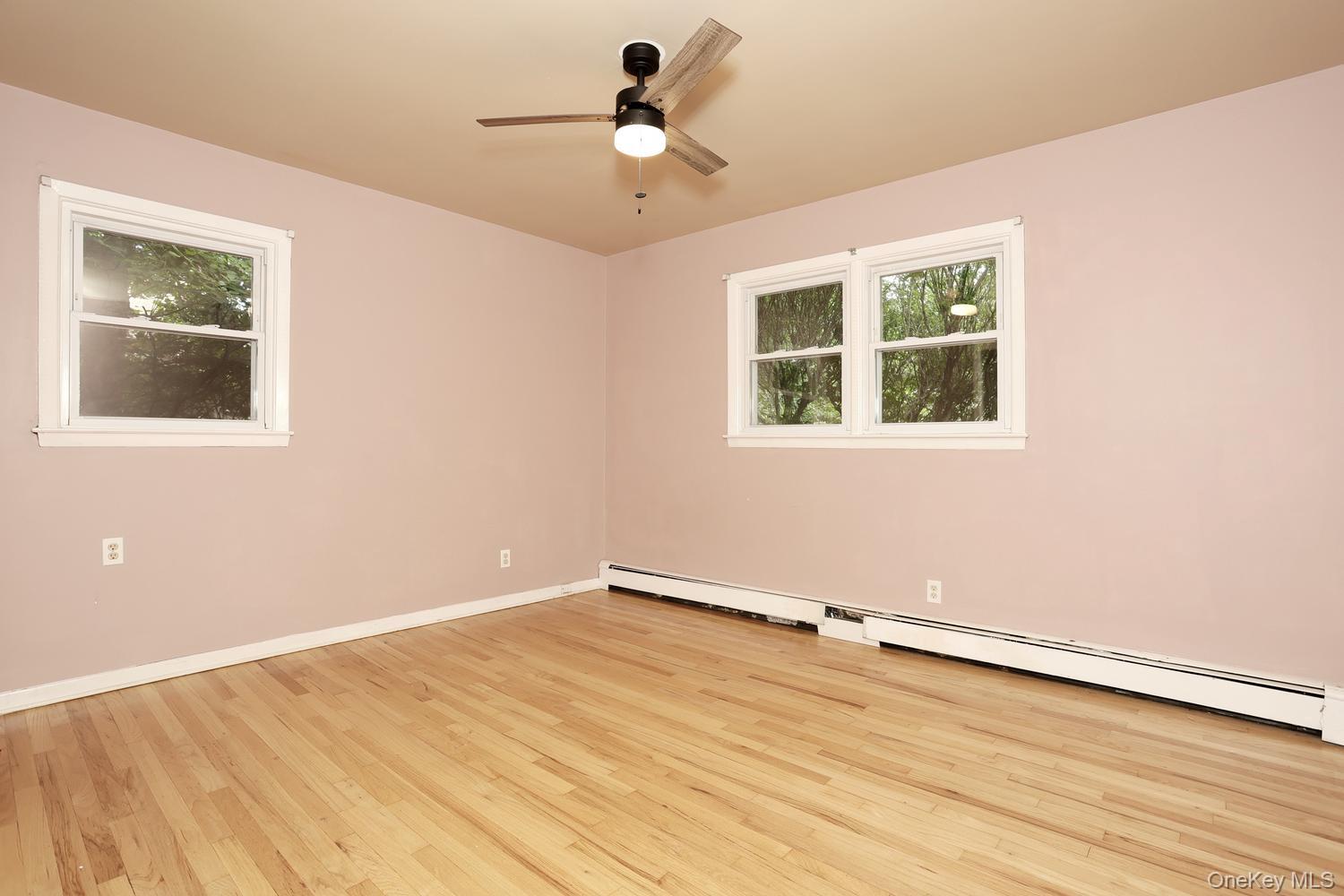 160 Pascack Road Chestnut Ridge, NY 10965 - Photo 16 of 34