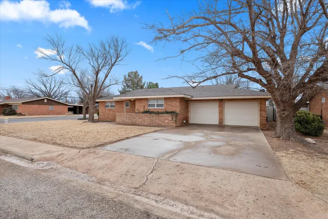 $185,000 | 401 North 21st Place, Lamesa, TX 79331