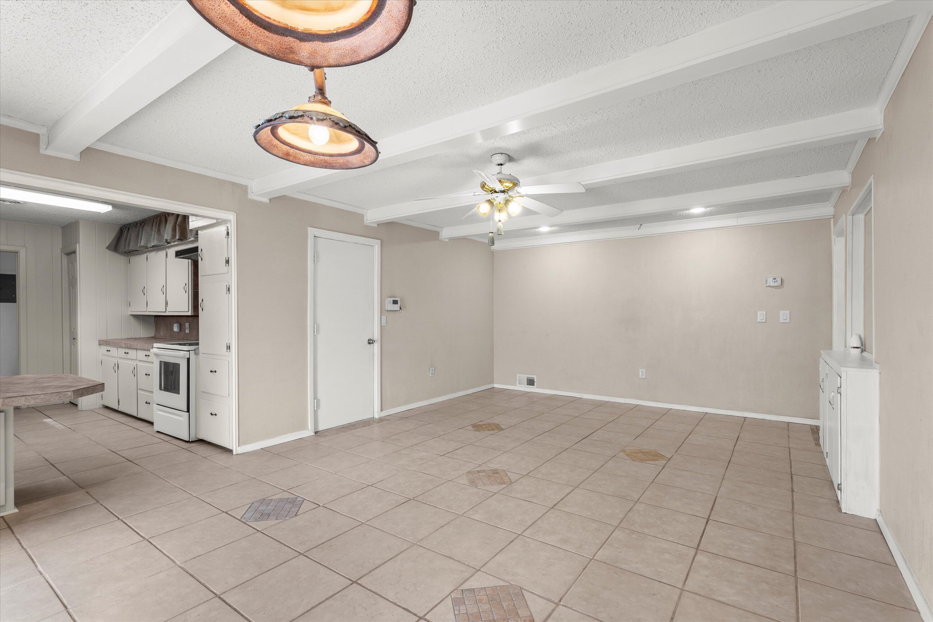 401 North 21st Place Lamesa, TX 79331 - Photo 7 of 28 07-401 N 21st Pl