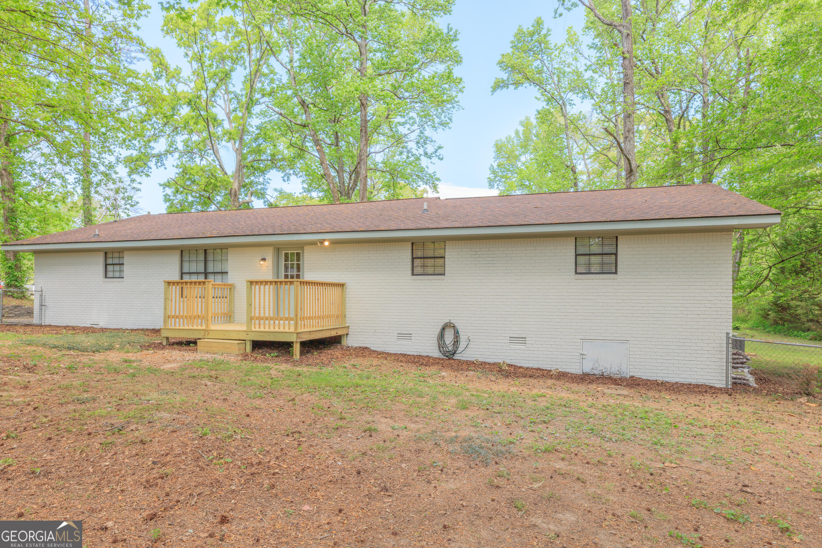 1068 Beaverdale Road Northeast Dalton, GA 30721 - Photo 7 of 27