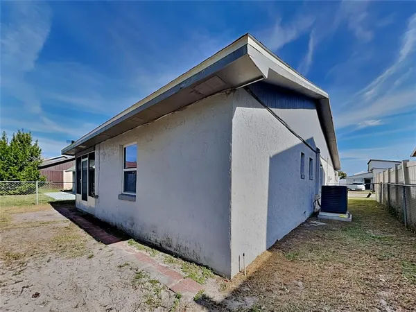 $1,479 | Undisclosed Address, Winter Haven, FL 33880