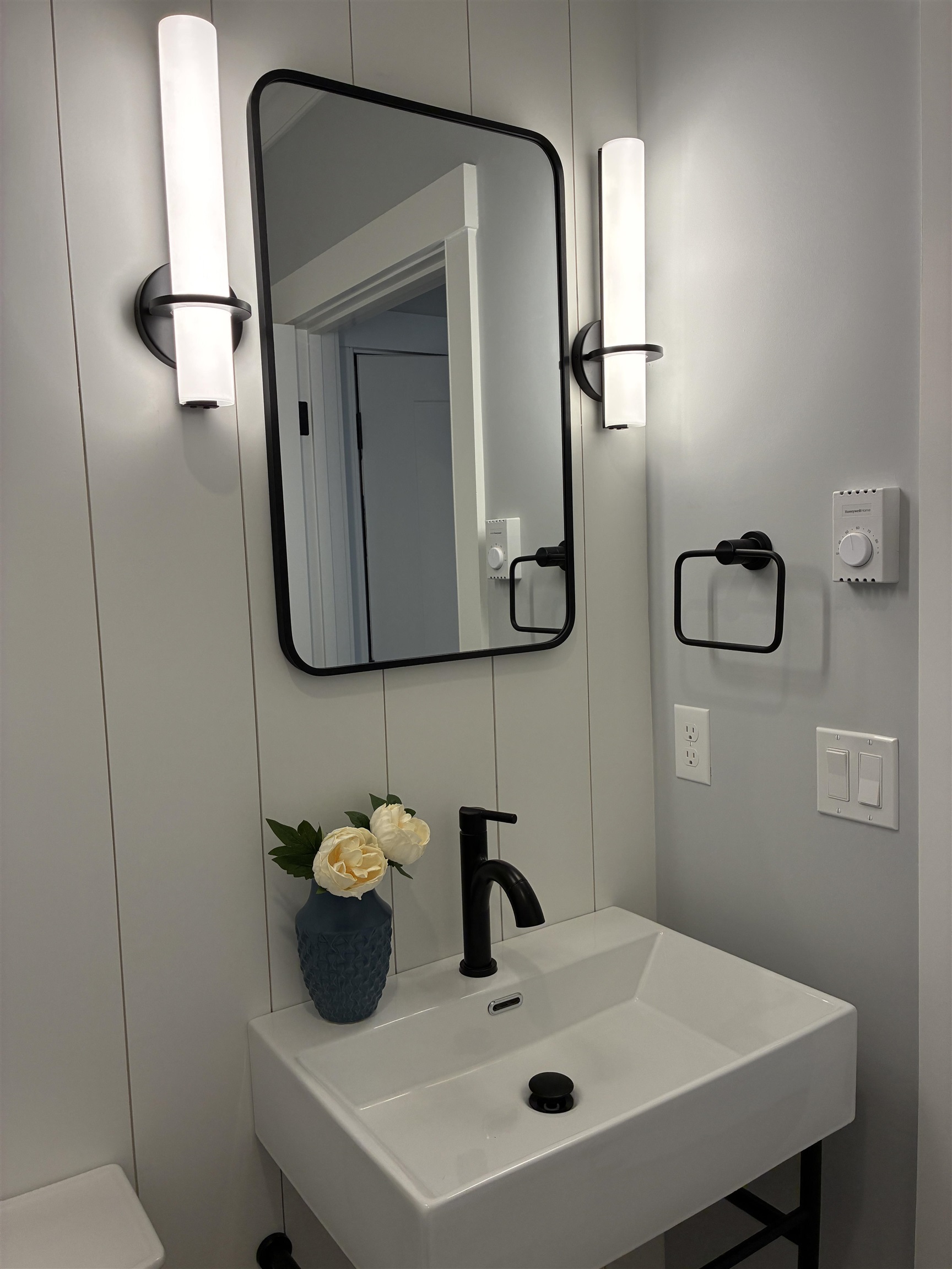136 Locust Street, Unit 101 Dover, NH 03820 - Photo 21 of 47