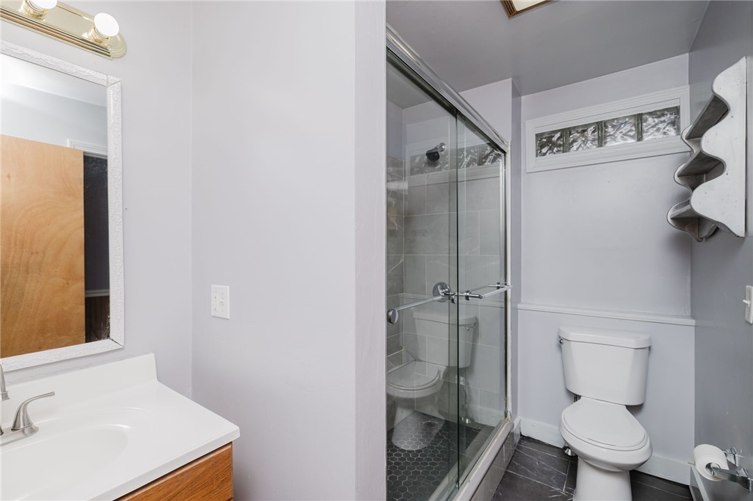 6 Bennett Street Woonsocket, RI 02895 - Photo 27 of 35