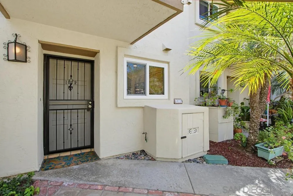 1872 Forestdale Drive Encinitas, CA 92024 - Photo 3 of 29