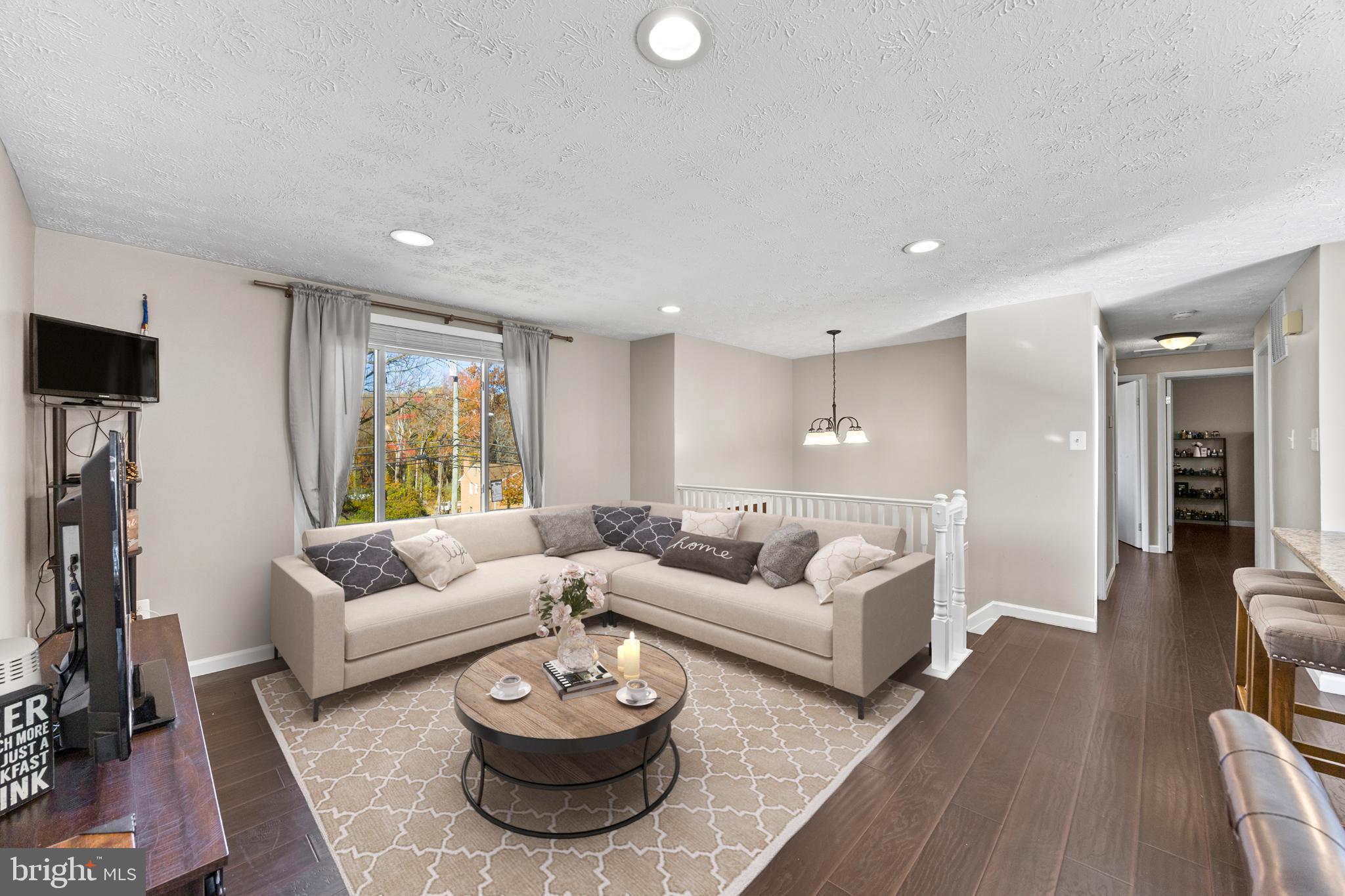 8600 Temple Hill Road Clinton, MD 20735 - Photo 8 of 31 Living space (Virtual Staging)