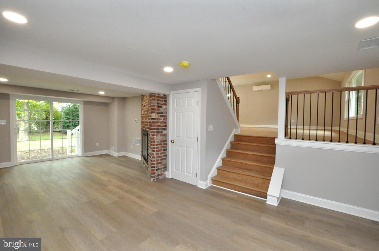 507 Howard Road Cherry Hill, NJ 08034 - Photo 11 of 35