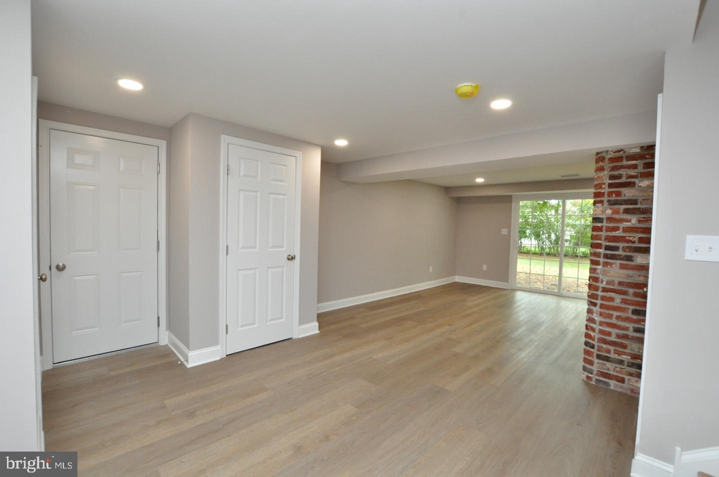 507 Howard Road Cherry Hill, NJ 08034 - Photo 12 of 35