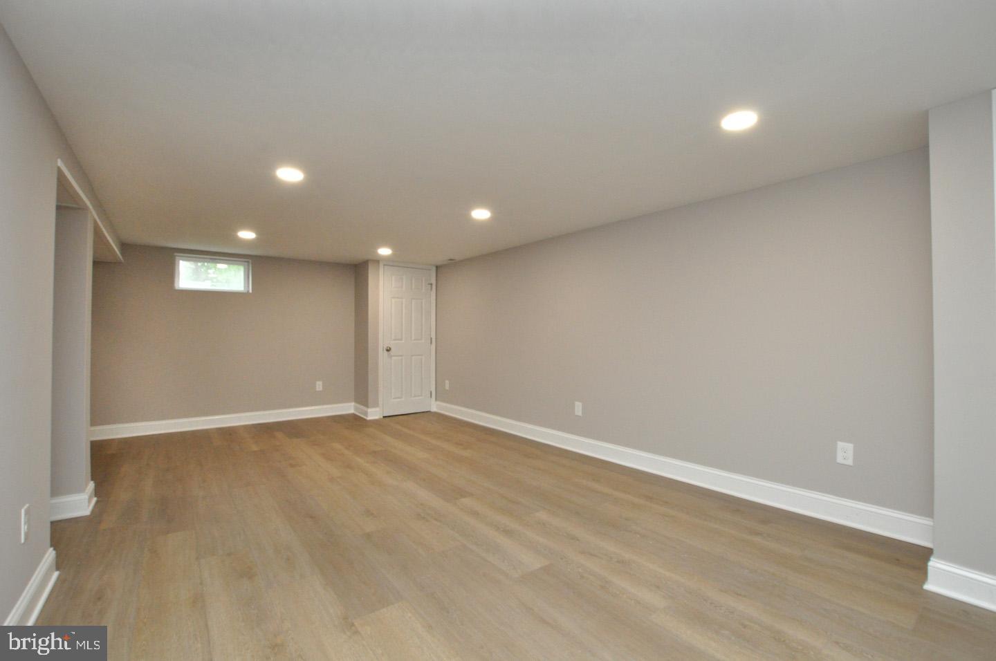 507 Howard Road Cherry Hill, NJ 08034 - Photo 16 of 35