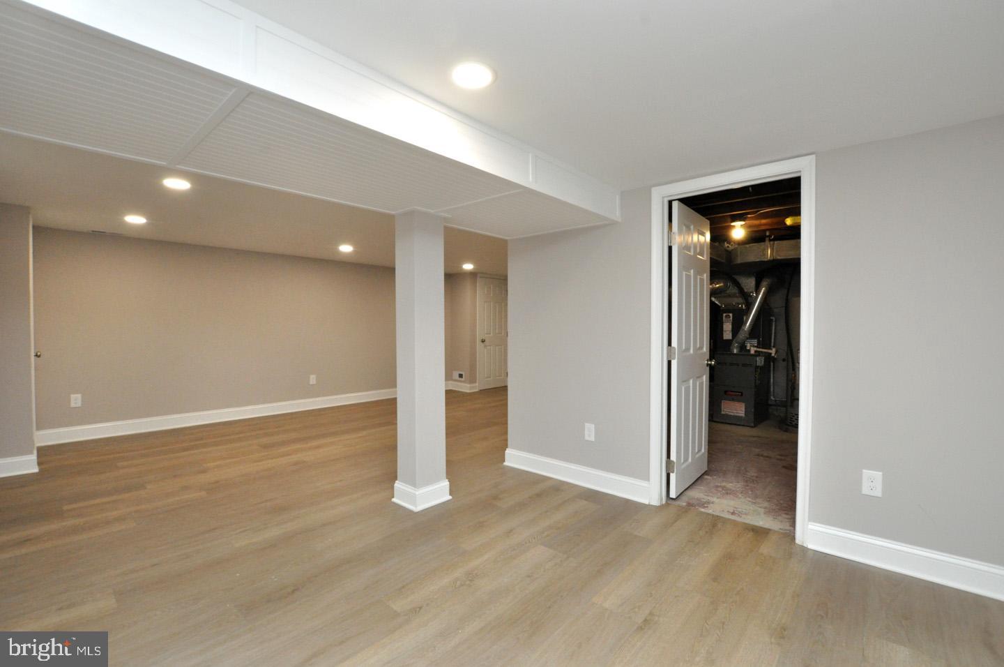 507 Howard Road Cherry Hill, NJ 08034 - Photo 18 of 35