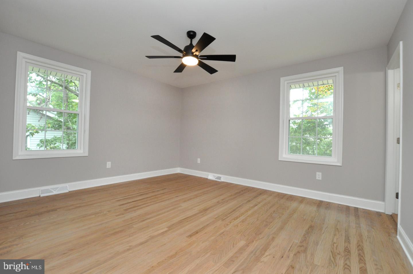 507 Howard Road Cherry Hill, NJ 08034 - Photo 20 of 35