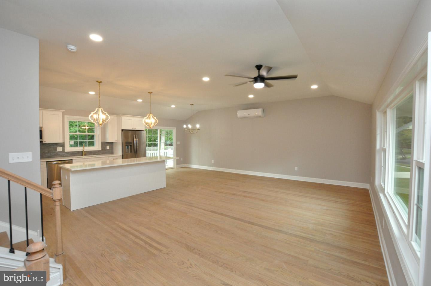 507 Howard Road Cherry Hill, NJ 08034 - Photo 4 of 35