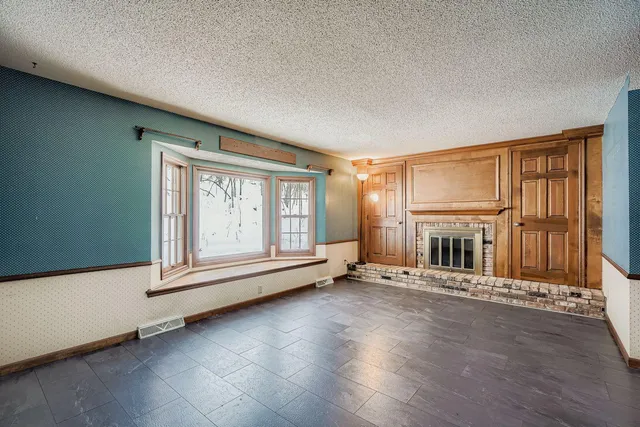 $595,000 | 34615 Skunk Hollow Avenue, Cannon Falls, MN 55009