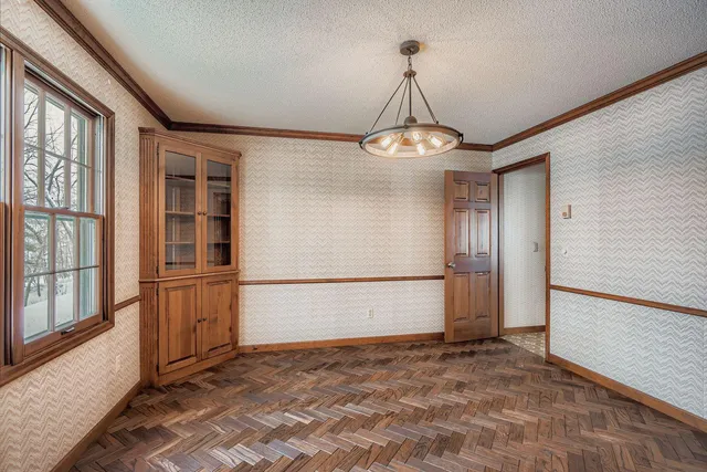 $595,000 | 34615 Skunk Hollow Avenue, Cannon Falls, MN 55009