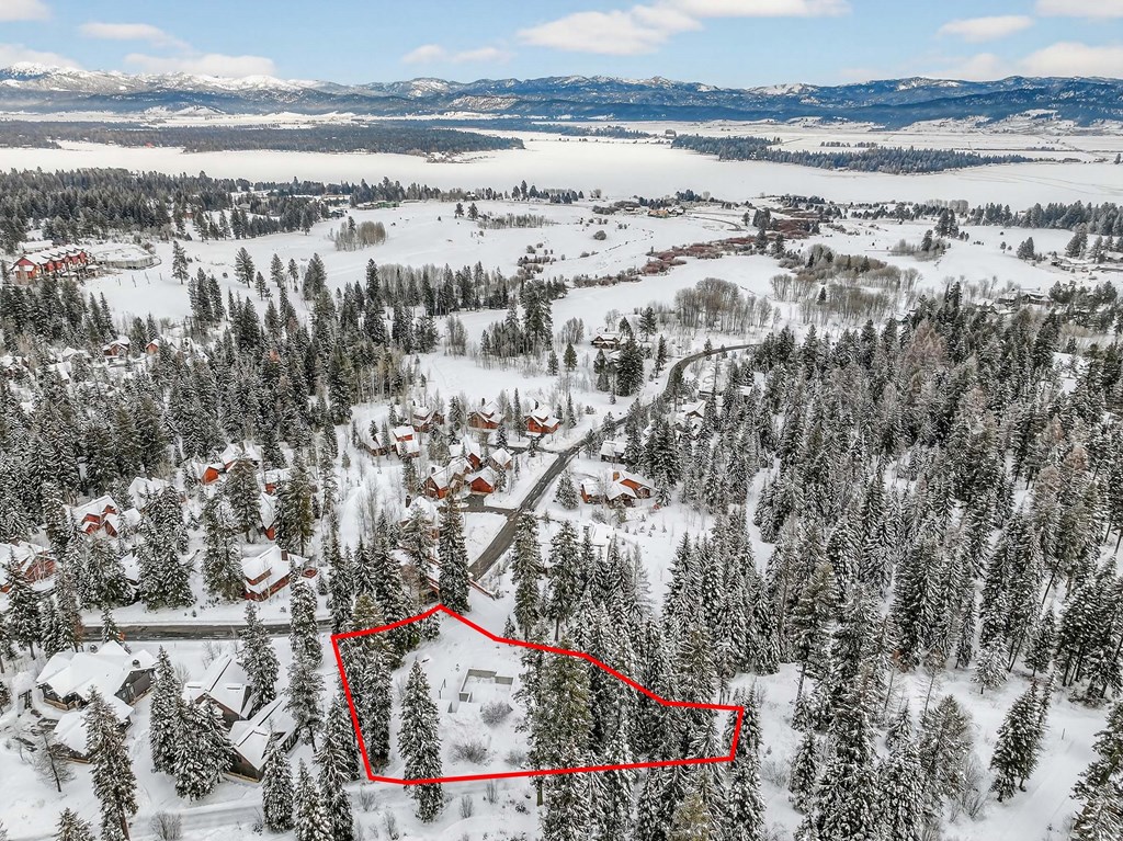 53 Pinnacle Court, Unit 60 Cascade, ID 83611 - Photo 15 of 18