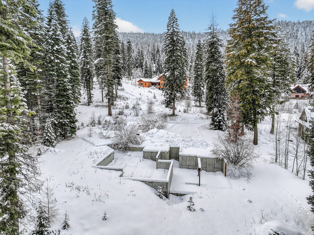 53 Pinnacle Court, Unit 60 Cascade, ID 83611 - Photo 16 of 18