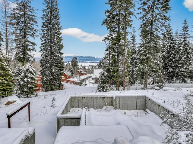 $625,000 | 53 Pinnacle Court, Unit 60, Cascade, ID 83611