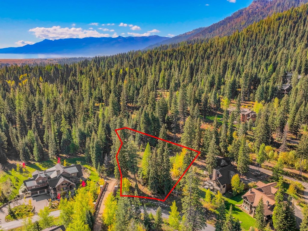 53 Pinnacle Court, Unit 60 Cascade, ID 83611 - Photo 6 of 18