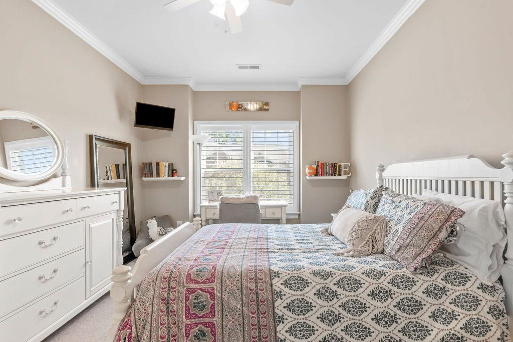 1303 Cameron View Court Raleigh, NC 27608 - Photo 15 of 30 Bedroom 2
