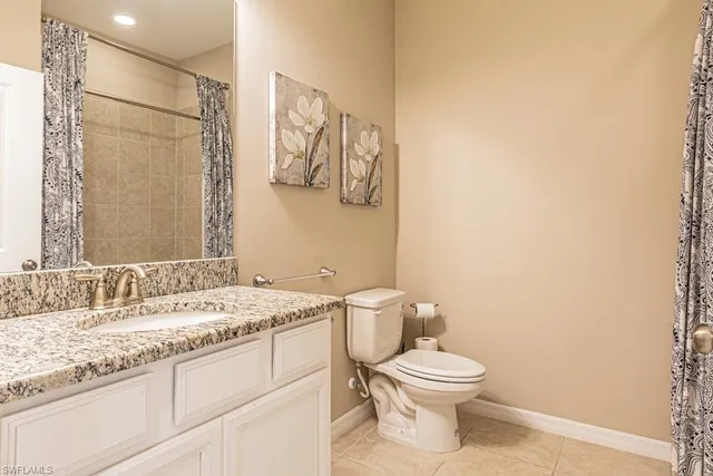 $2,400 | 9378 Pocida Court, Unit 202, Naples, FL 34119