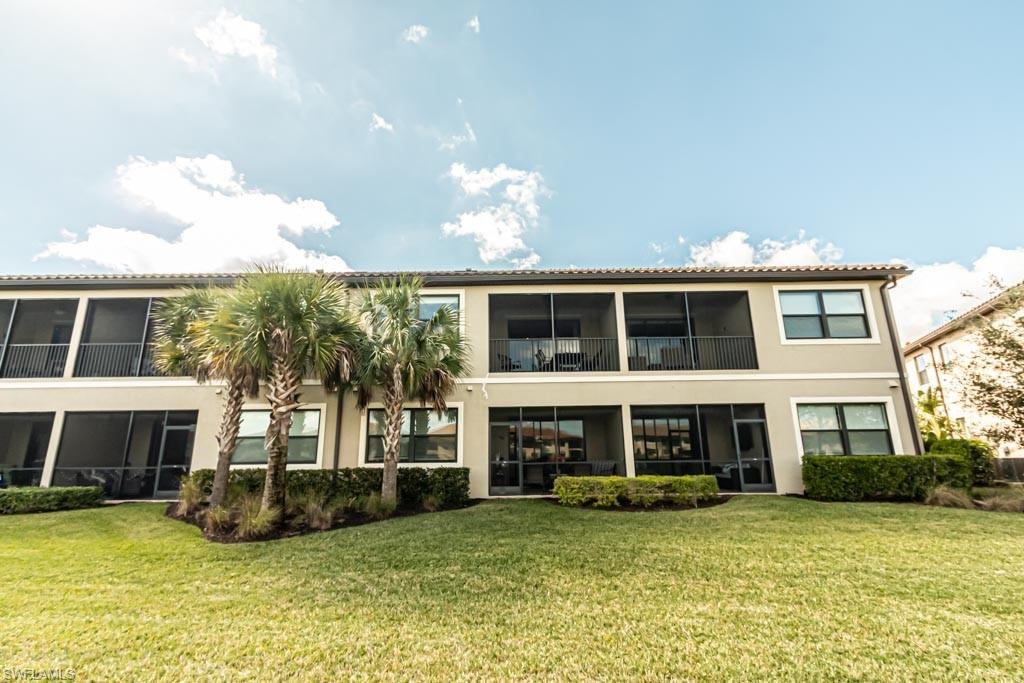 9378 Pocida Court, Unit 202 Naples, FL 34119 - Photo 4 of 41