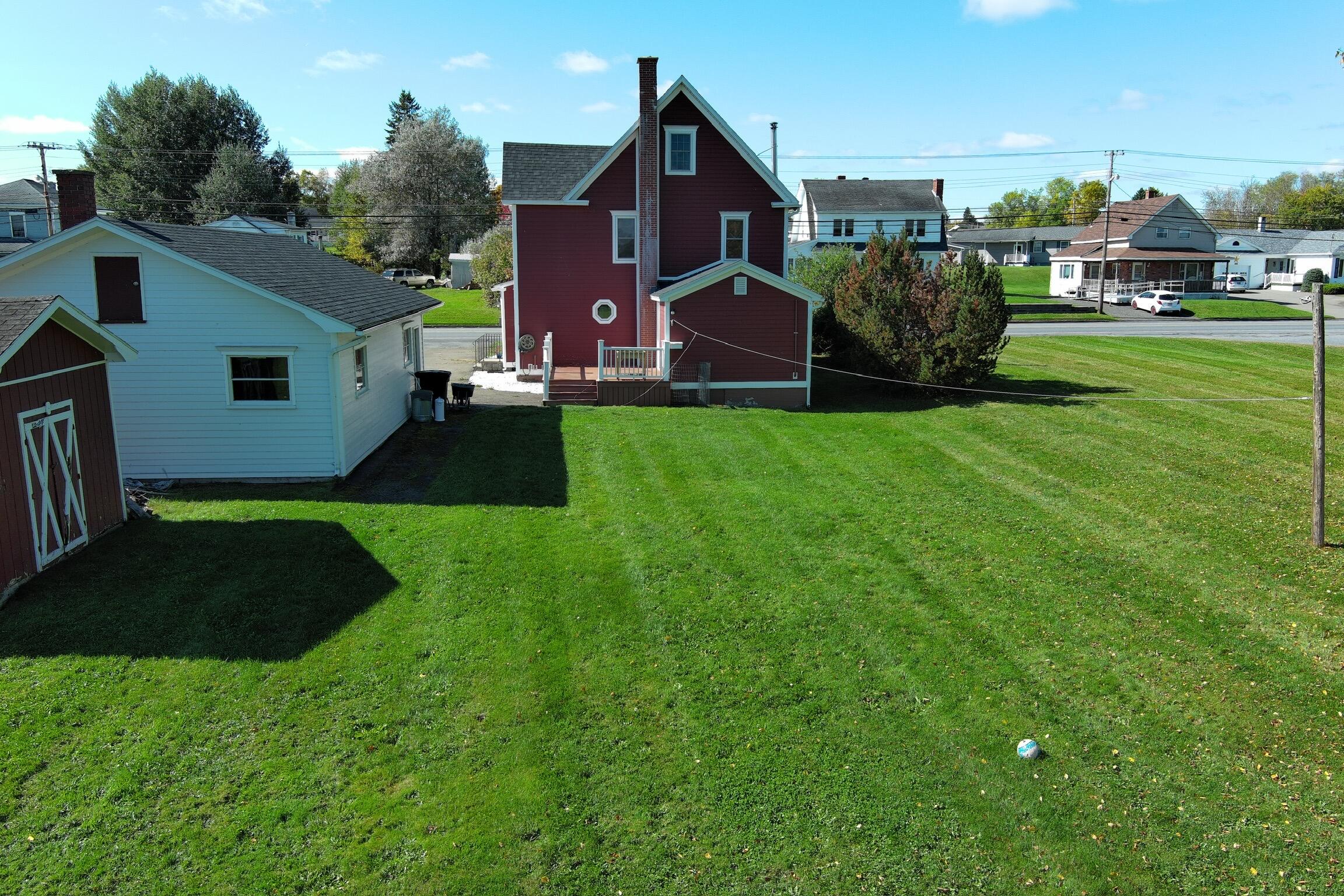 246 Main Street Van Buren, ME 04785 - Photo 4 of 54 4_VB House