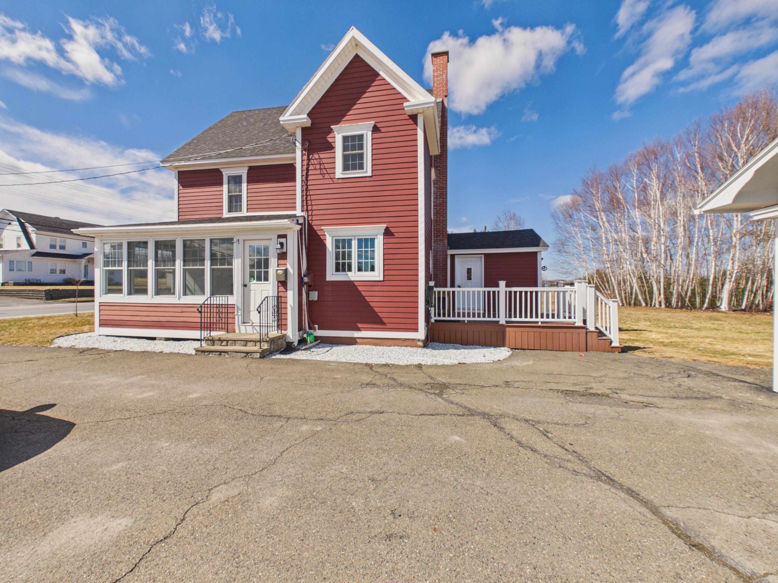 246 Main Street Van Buren, ME 04785 - Photo 6 of 54 CAM06356G6-PR0012-STILL049