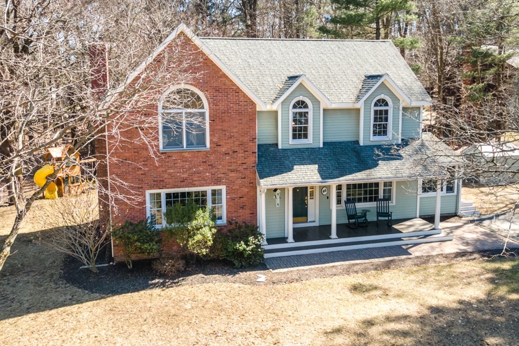 46 Ledge Road Lynnfield, MA 01940 - Photo 5 of 40 Gallery Image 5