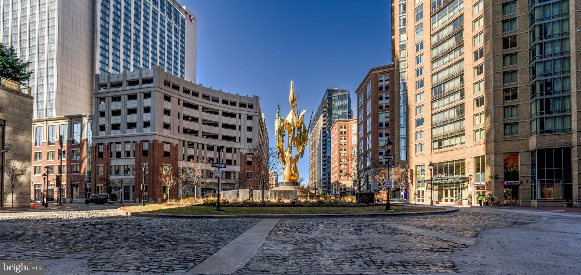 675 President Street, Unit 2402 Baltimore, MD 21202 - Photo 24 of 27 front view of a building