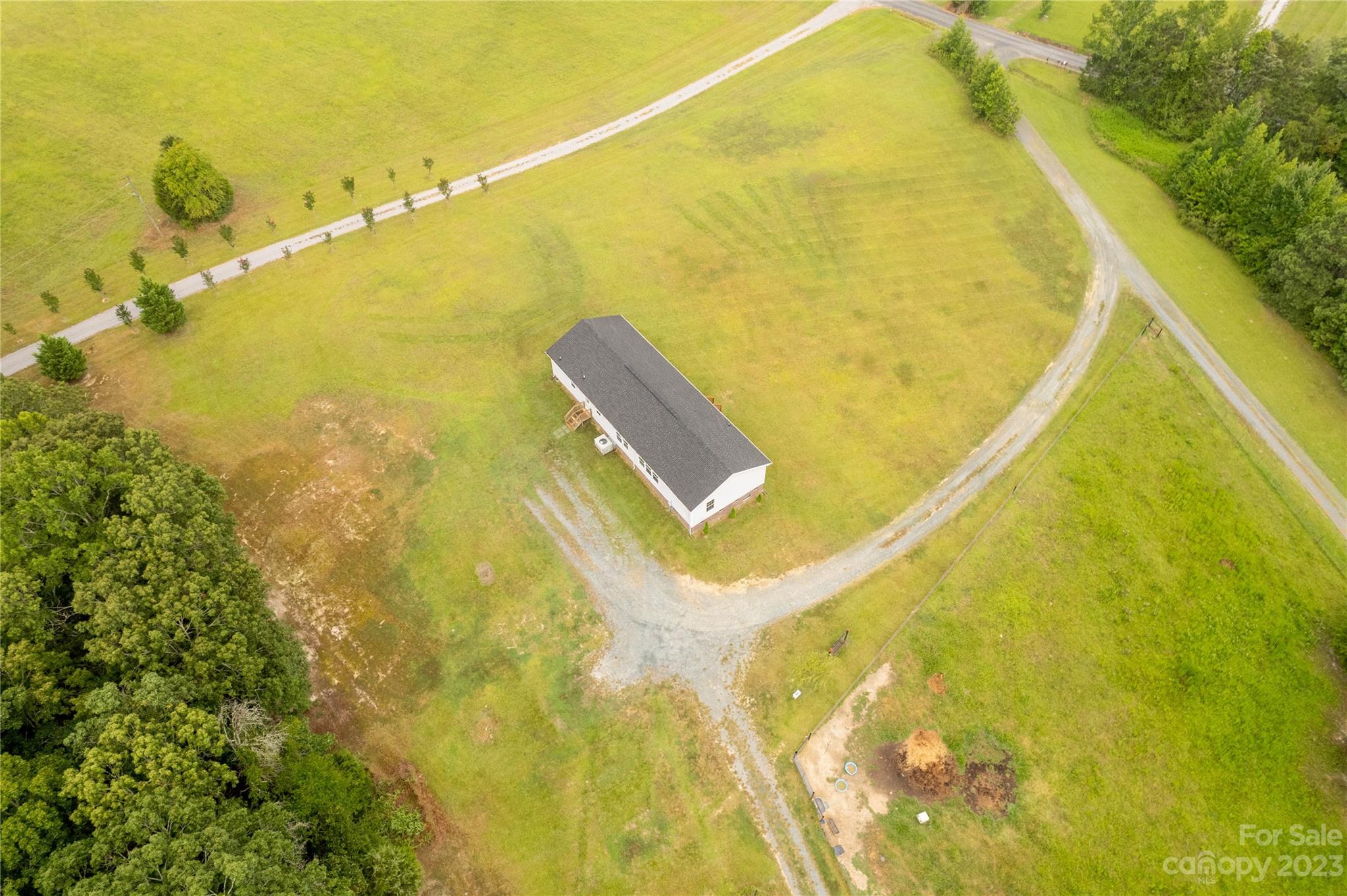 3052 Zeb Deese Road Lancaster, SC 29720 - Photo 4 of 34 a view of a swimming pool