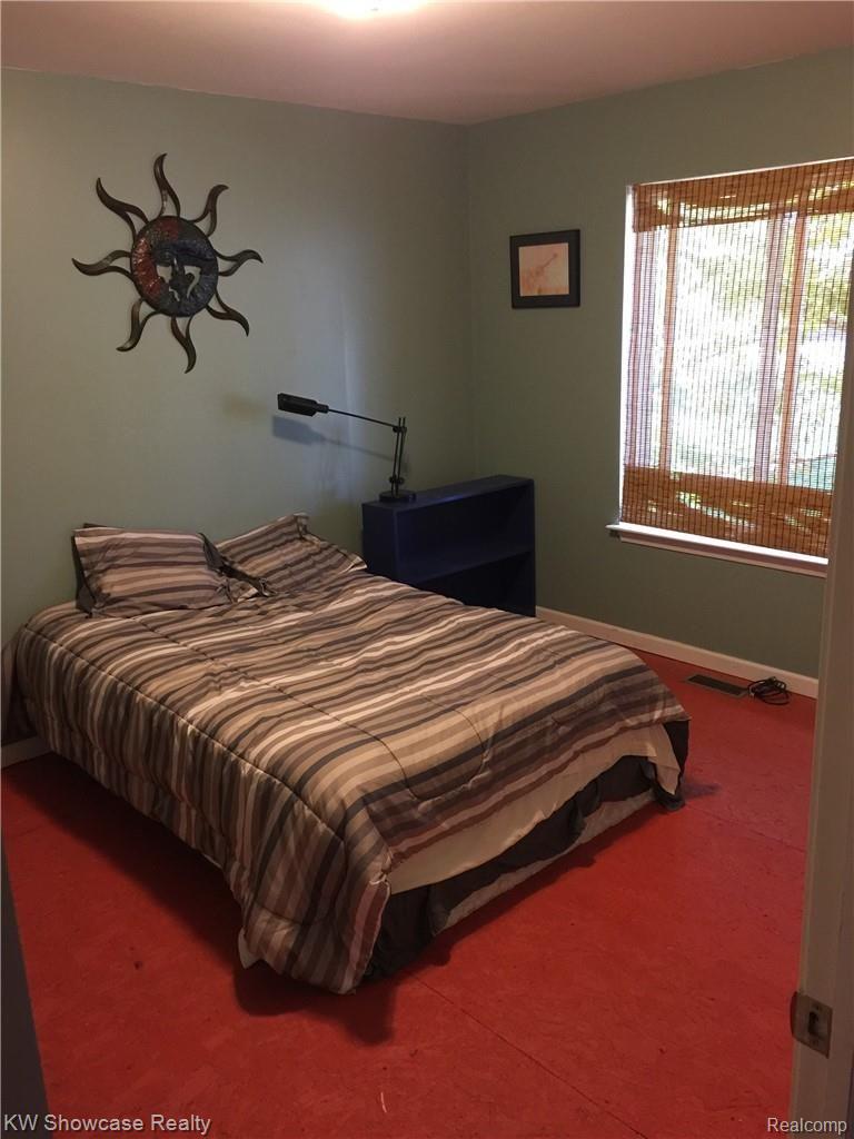 2366 Highfield Road Waterford, MI 48329 - Photo 19 of 26 30240428494_6fc540ed21_o.jpg