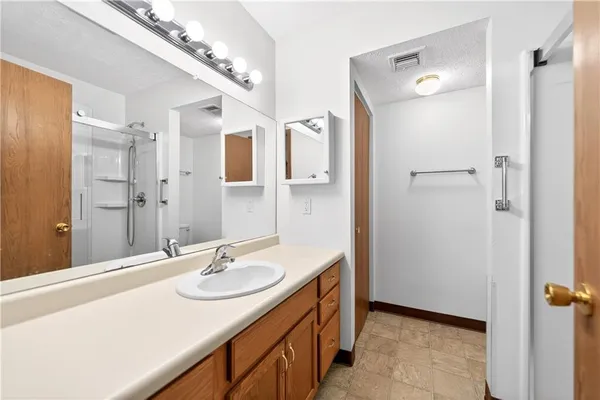 $299,900 | 1481 Greenbriar Court, South Park, PA 15129