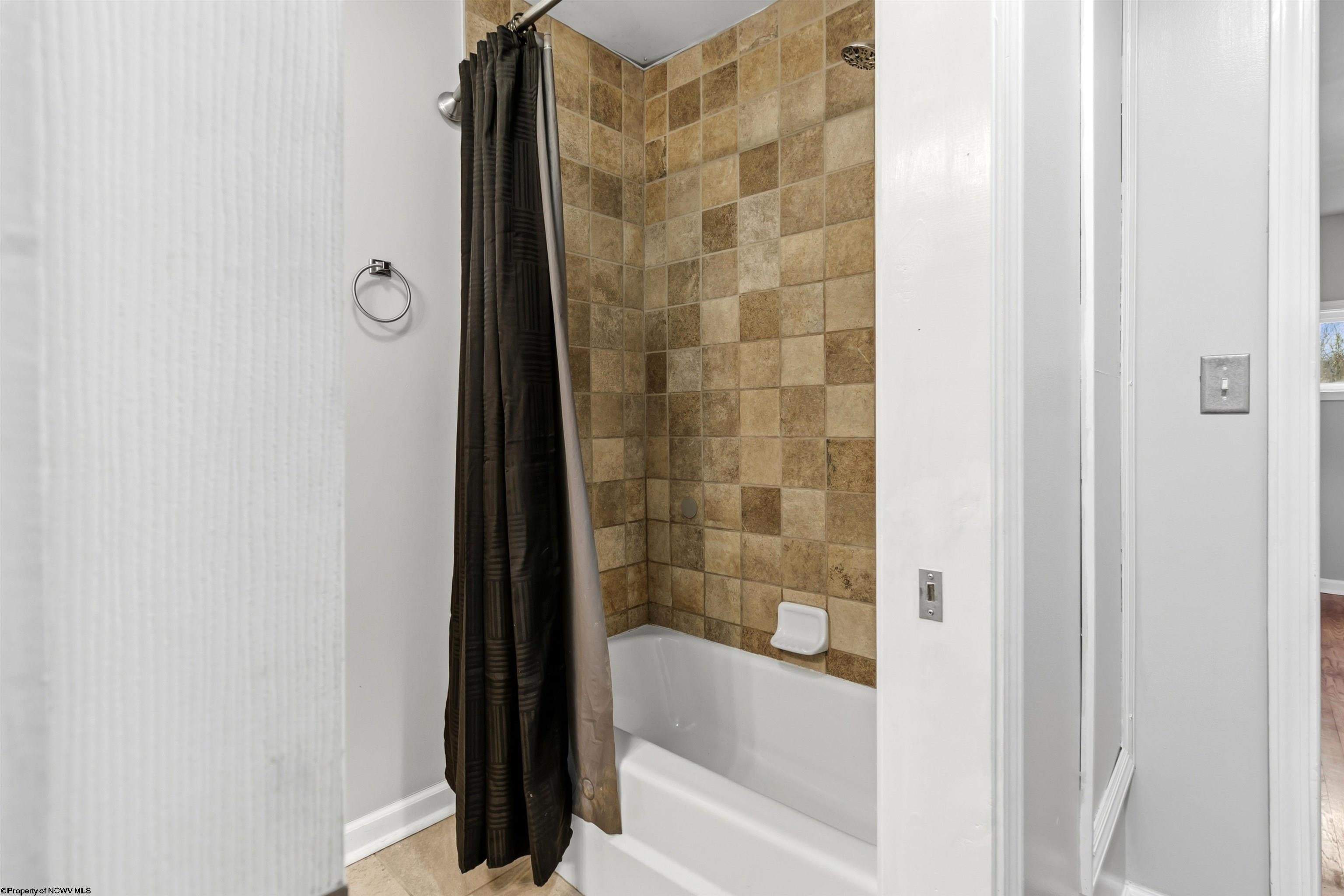 232 Kelly Road Morgantown, WV 26508 - Photo 8 of 26 Gallery Image 8