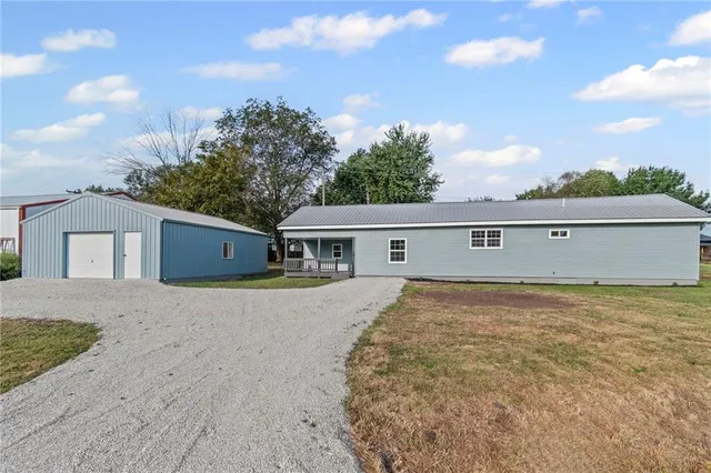 $195,000 | 504 North Lee Street, Leeton, MO 64761