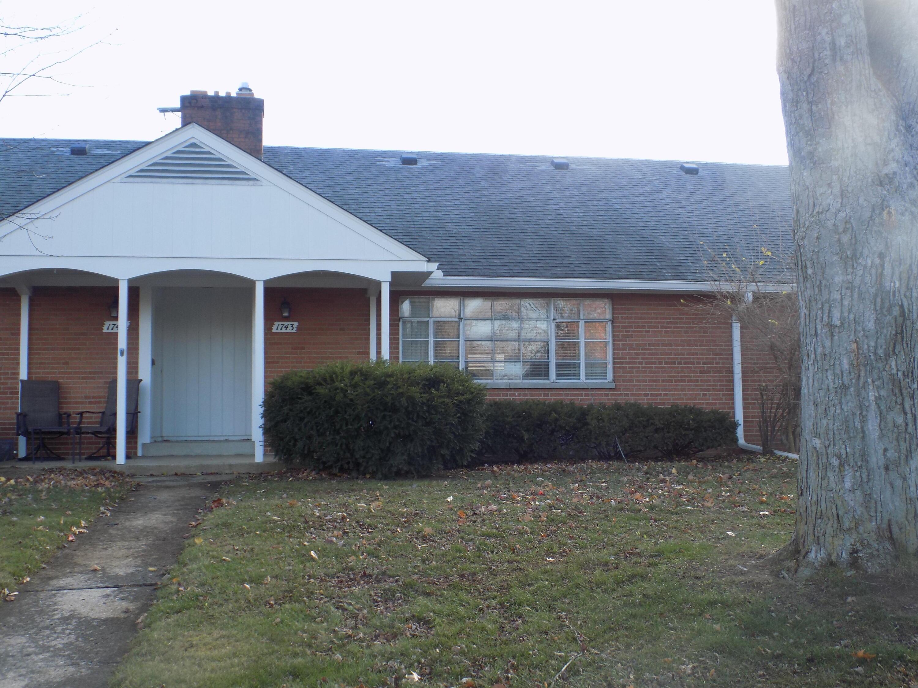 This condo is part of a 4-condo building. It has a 1 car det. garage and a basement too.