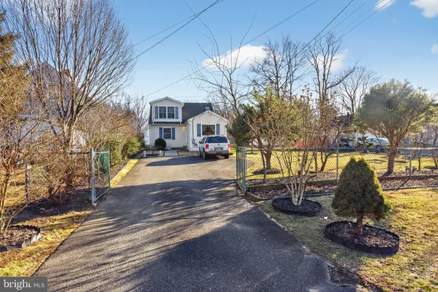 $425,000 | 81 Ribsam Street, Hamilton, NJ 08619