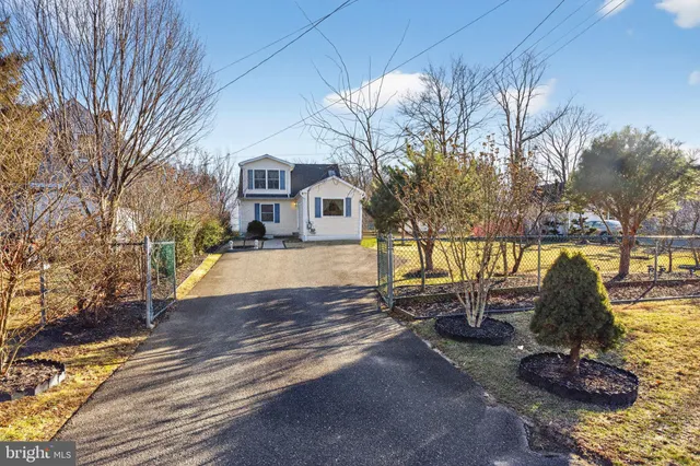 $425,000 | 81 Ribsam Street, Hamilton, NJ 08619