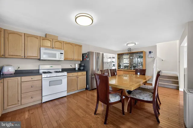 $425,000 | 81 Ribsam Street, Hamilton, NJ 08619